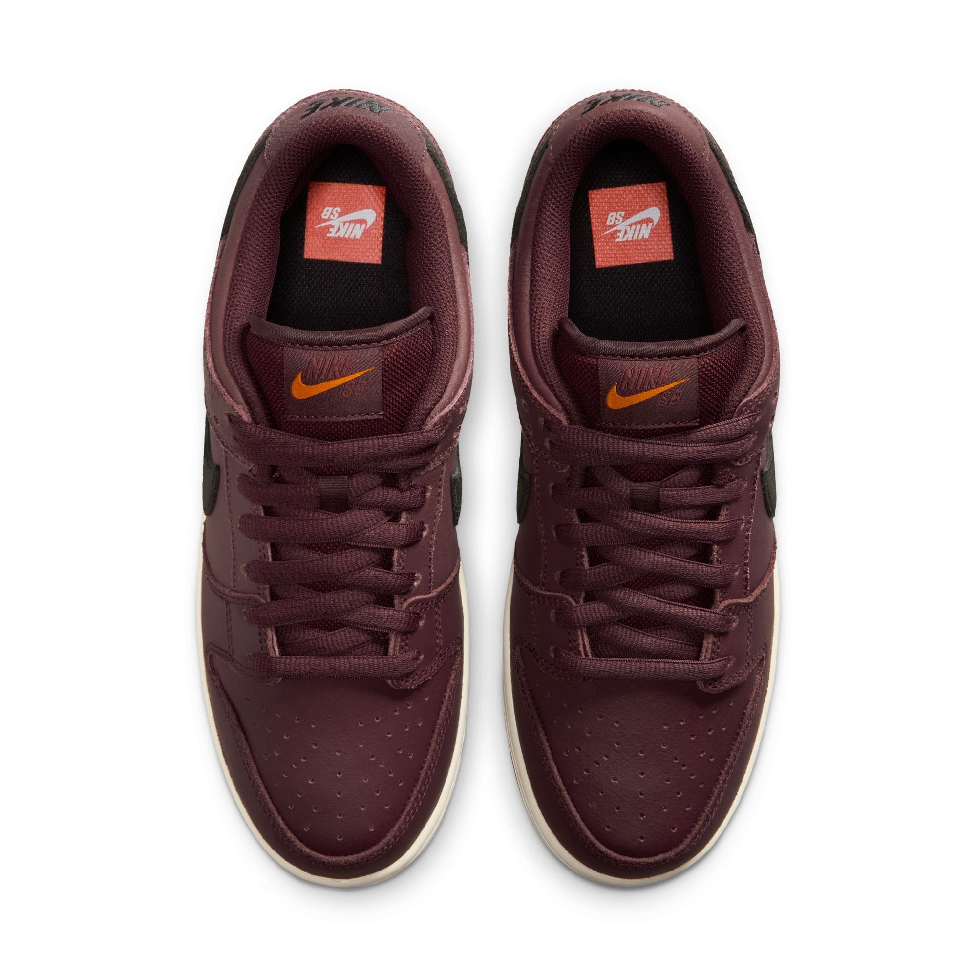 スケートショップ限定カラー！NIKE SB DUNK LOW PRO ISO BURGUNDY
