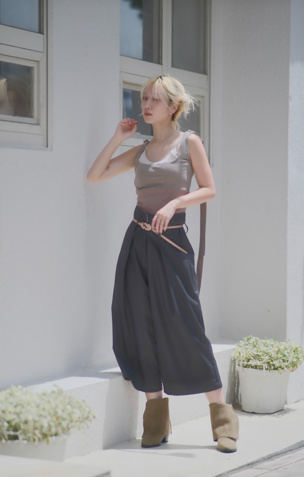 Multi Way Tie Tank Top / BEIGE × BROWN - 3