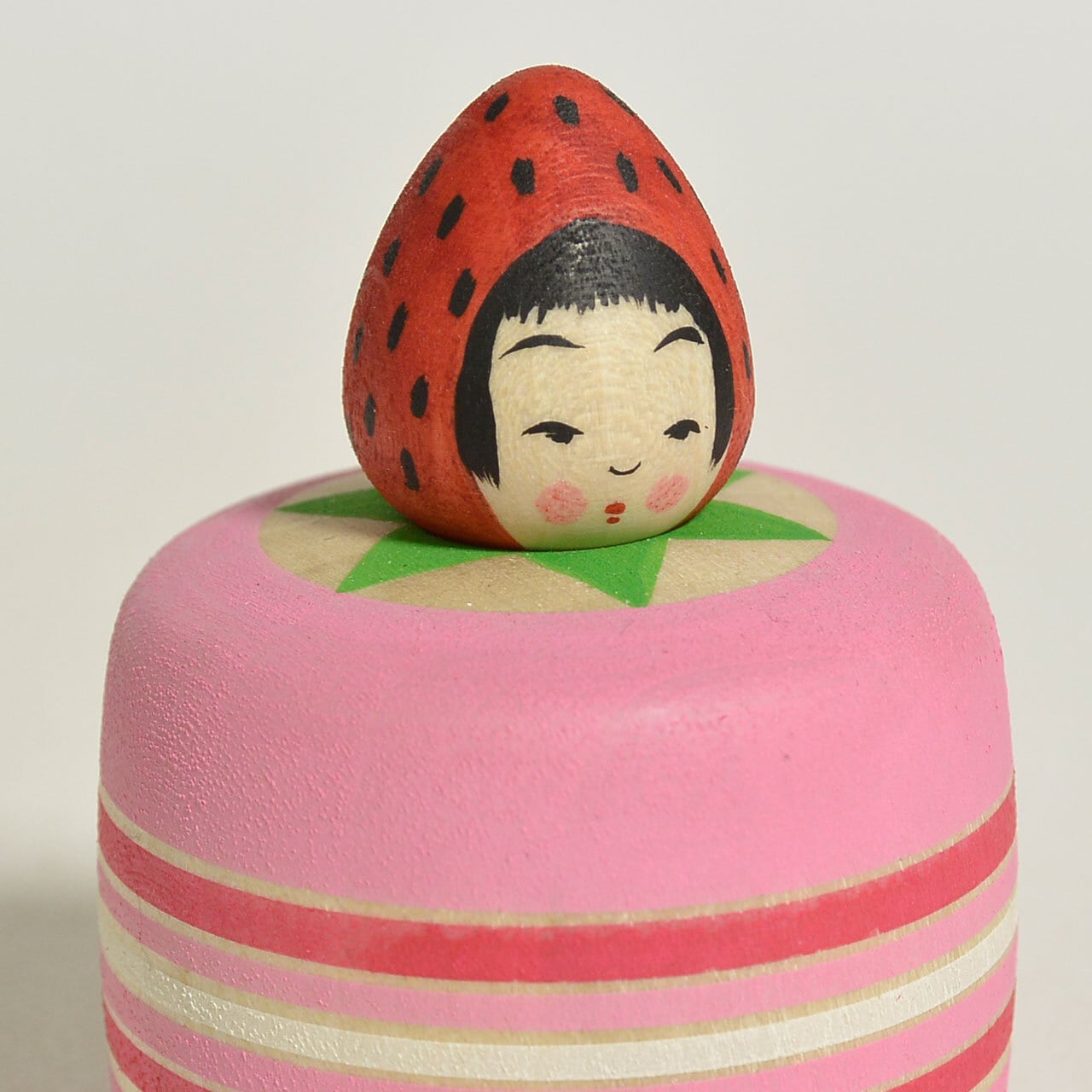 いちごケーキちゃんえじここけし 約1.5寸 約4.5cm 鈴木明 工人（作並系