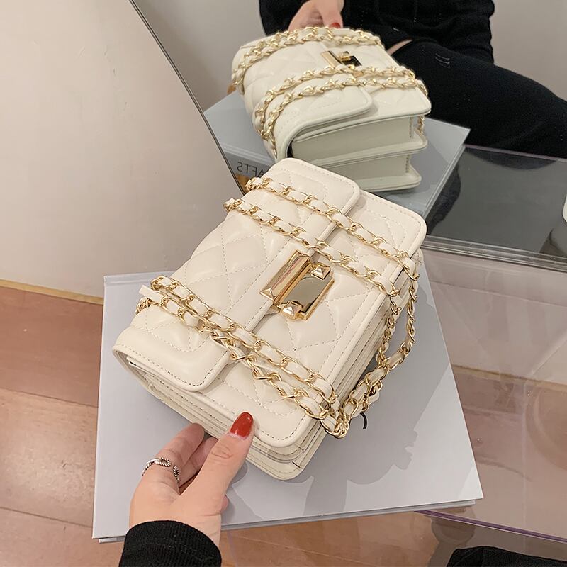 白いバッグ女性2020新しい波夏ファッションダイヤモンドチェーンショルダーメッセンジャーバッグネット赤野生小さな正方形バッグ Tiancai_Wing_Bag2172789