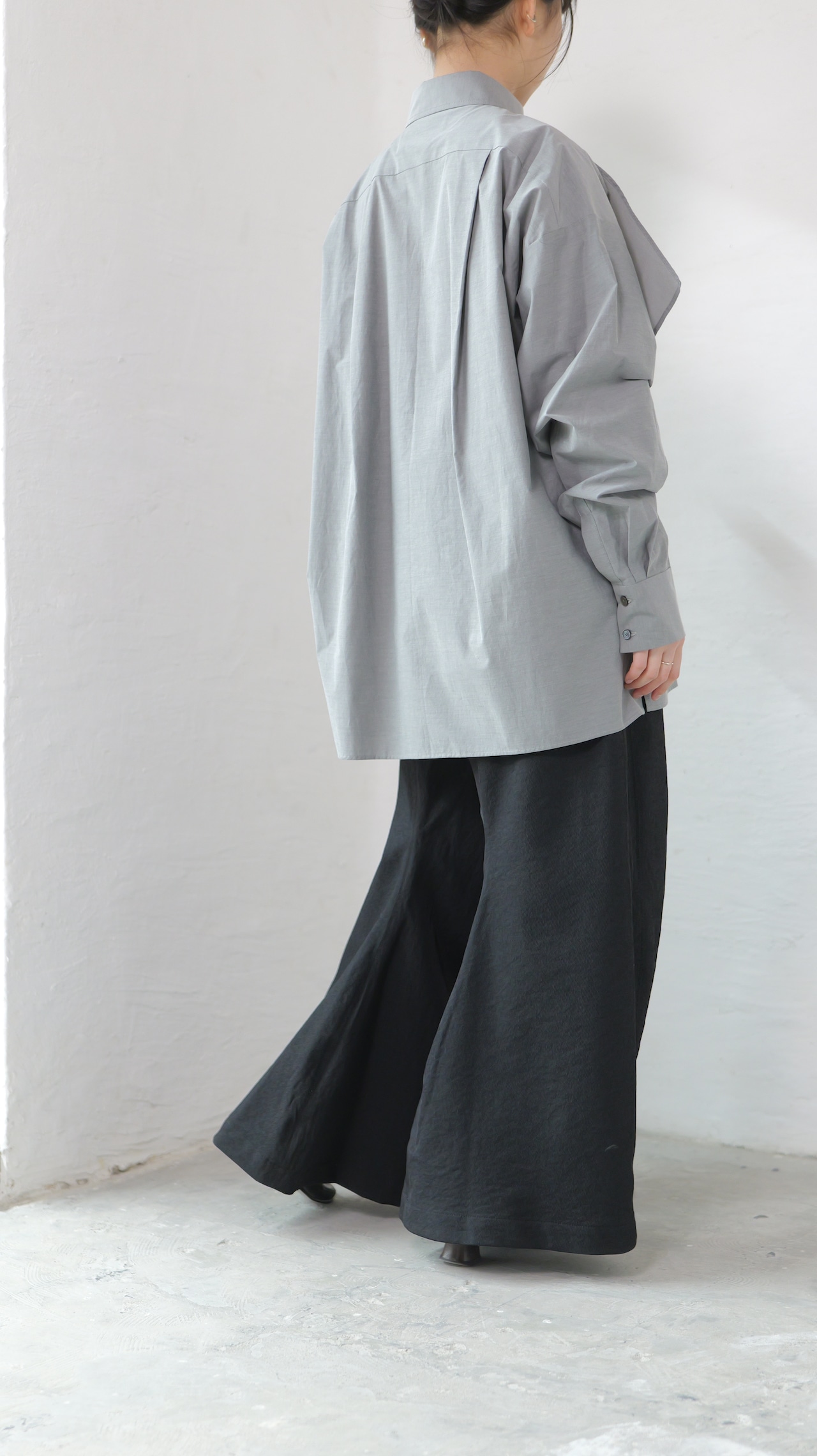 i’m here - “He is twitted” Pants :Black|ツイスト立体パターン/軽量ポリエステル/レザーパッチ