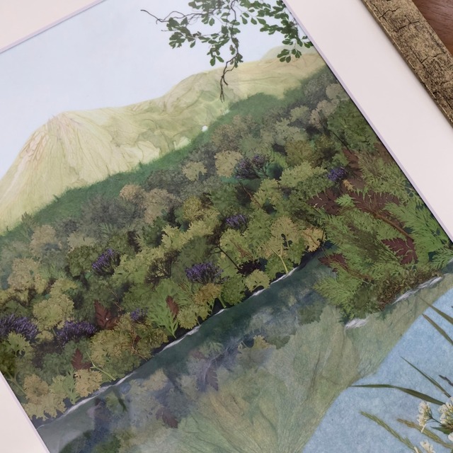 湖に映る大山｜一点物の押し花アート
