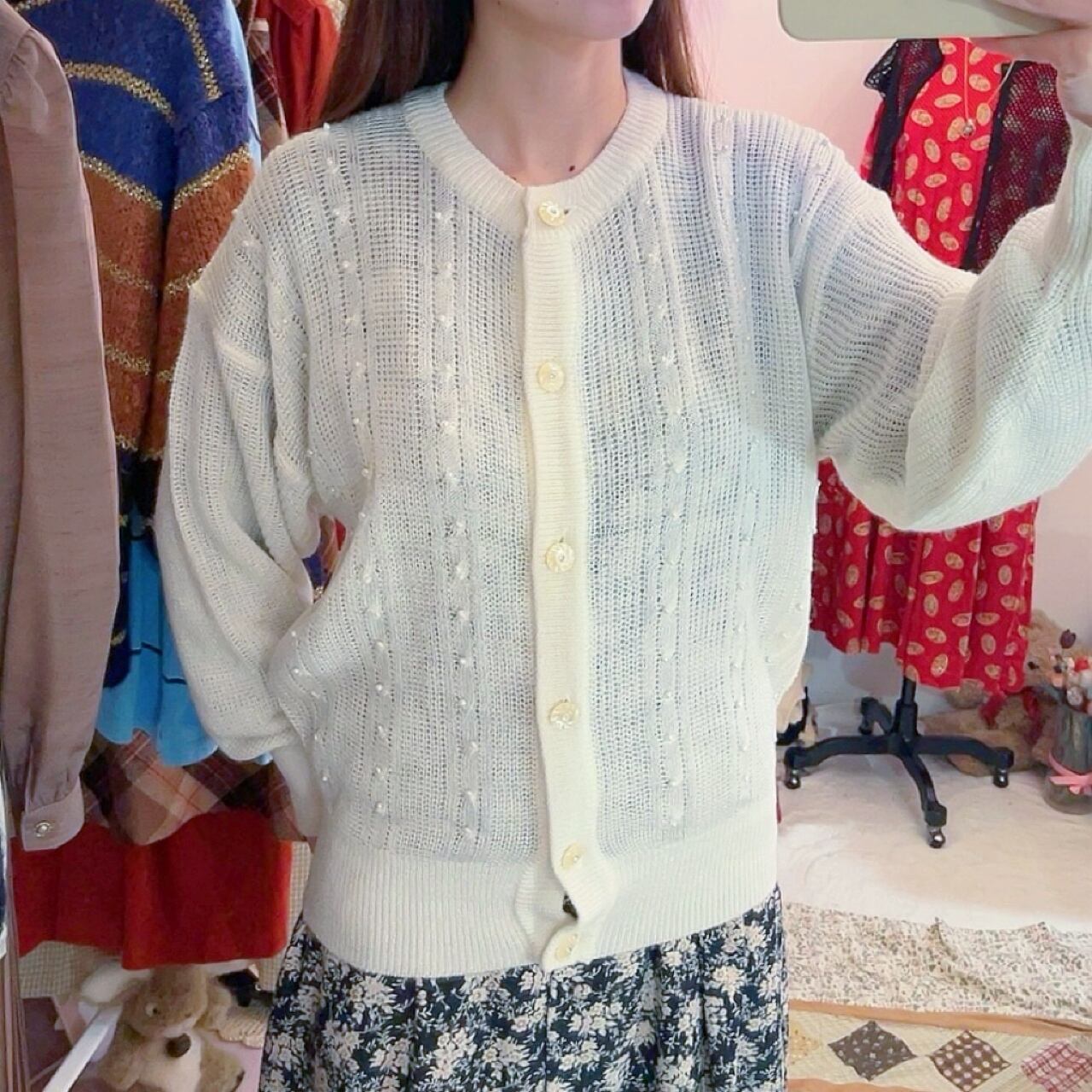 mini pearl beads white knit cardigan