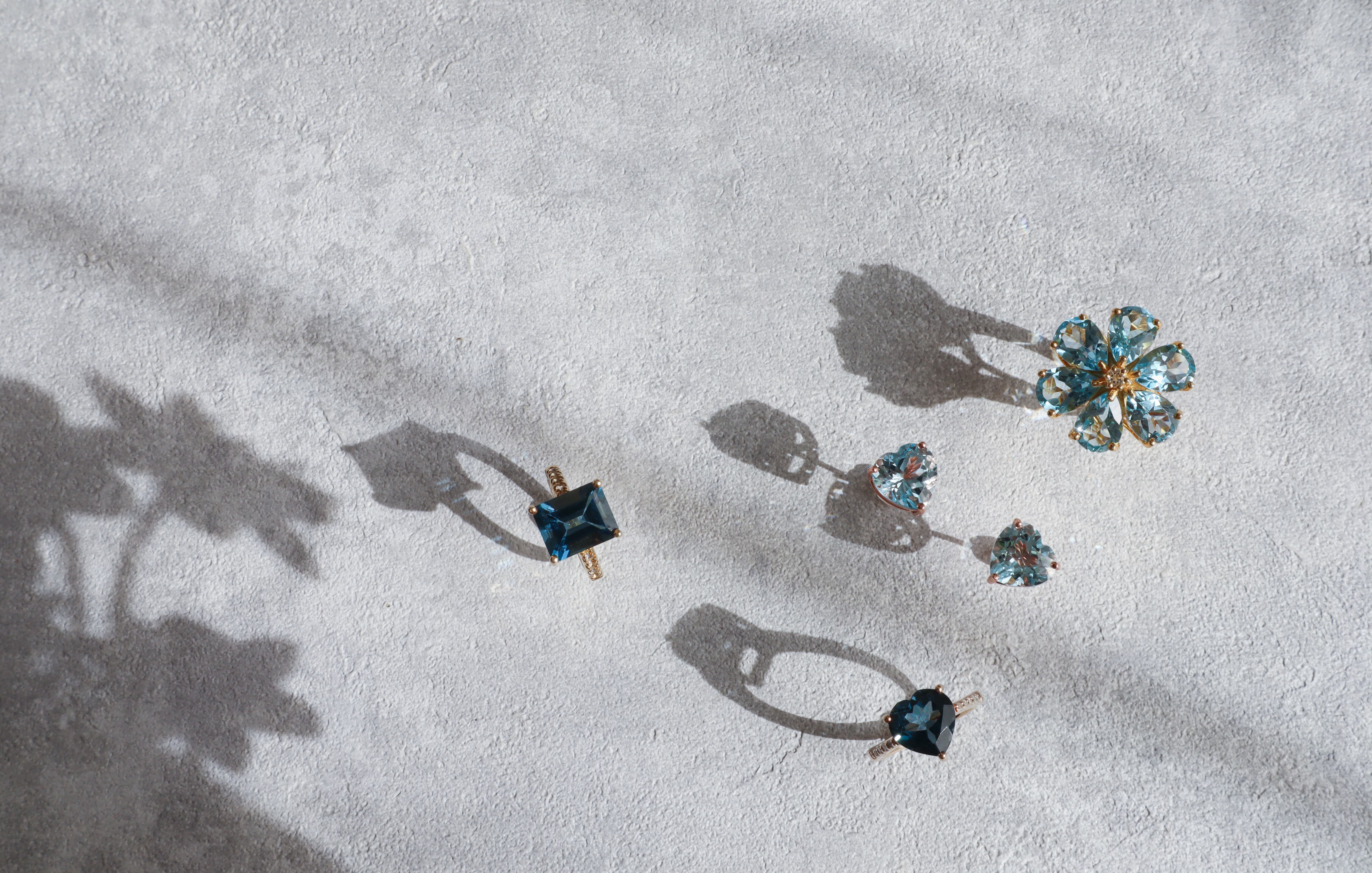 ロンドンブルートパーズ オクタゴン パヴェセッティングリング