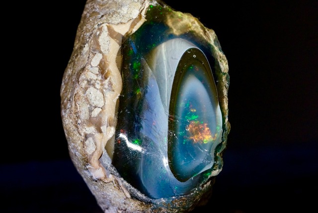 エッグ・イン・オパール Opal Egg 3