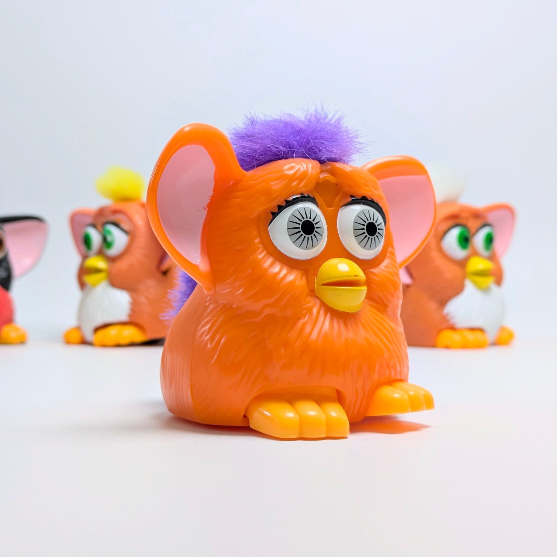 ☆ VINTAGE1998 ☆【 McDonald's × Furby ( ファービー )】 1998年マクドナルドミールトイ『オレンジ パープルヘアー』ハッピーミール　〚アメリカン雑貨 アメトイ〛