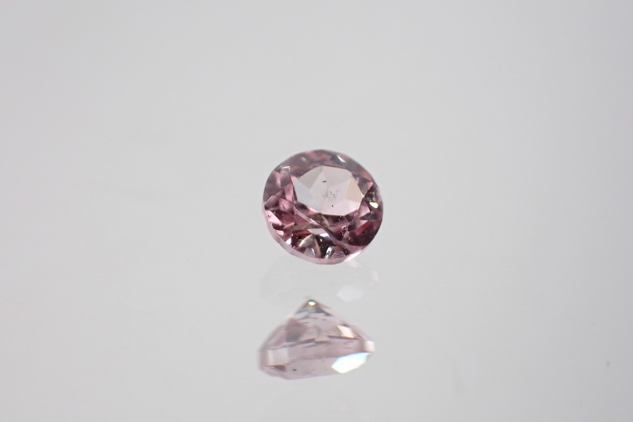 ドラゴンガーネット　0.23ct　[D4-64]