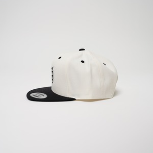 CAP  002 WHITE