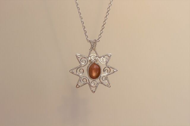 Sunstone silver925 wirewrapping sun pendant