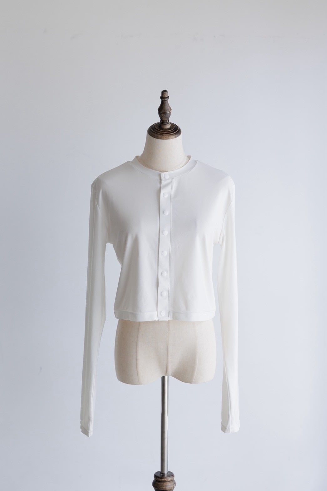【最終価格】pois ポワ　UV cardigan ホワイト UV cardigan（ホワイト、ミントグリーン）【在庫調整】3〜5日営業日 | pois