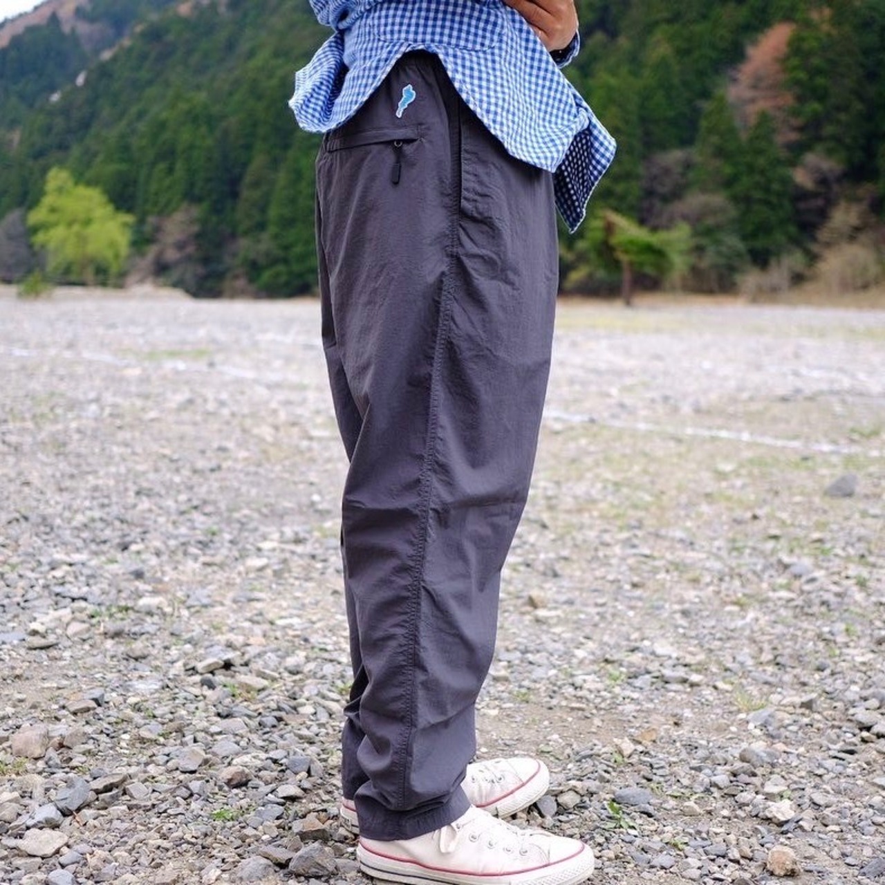 BIWAKO CITY / PACKABLE NYLON PANTS / BLACK