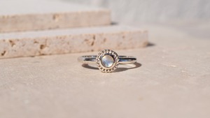 【小粒】Rainbow moon ring / つぶつぶ round cut《silver925》