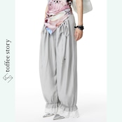 たゆたうシルエットに滲むレースの甘美トラウザーパンツ 《B0056》