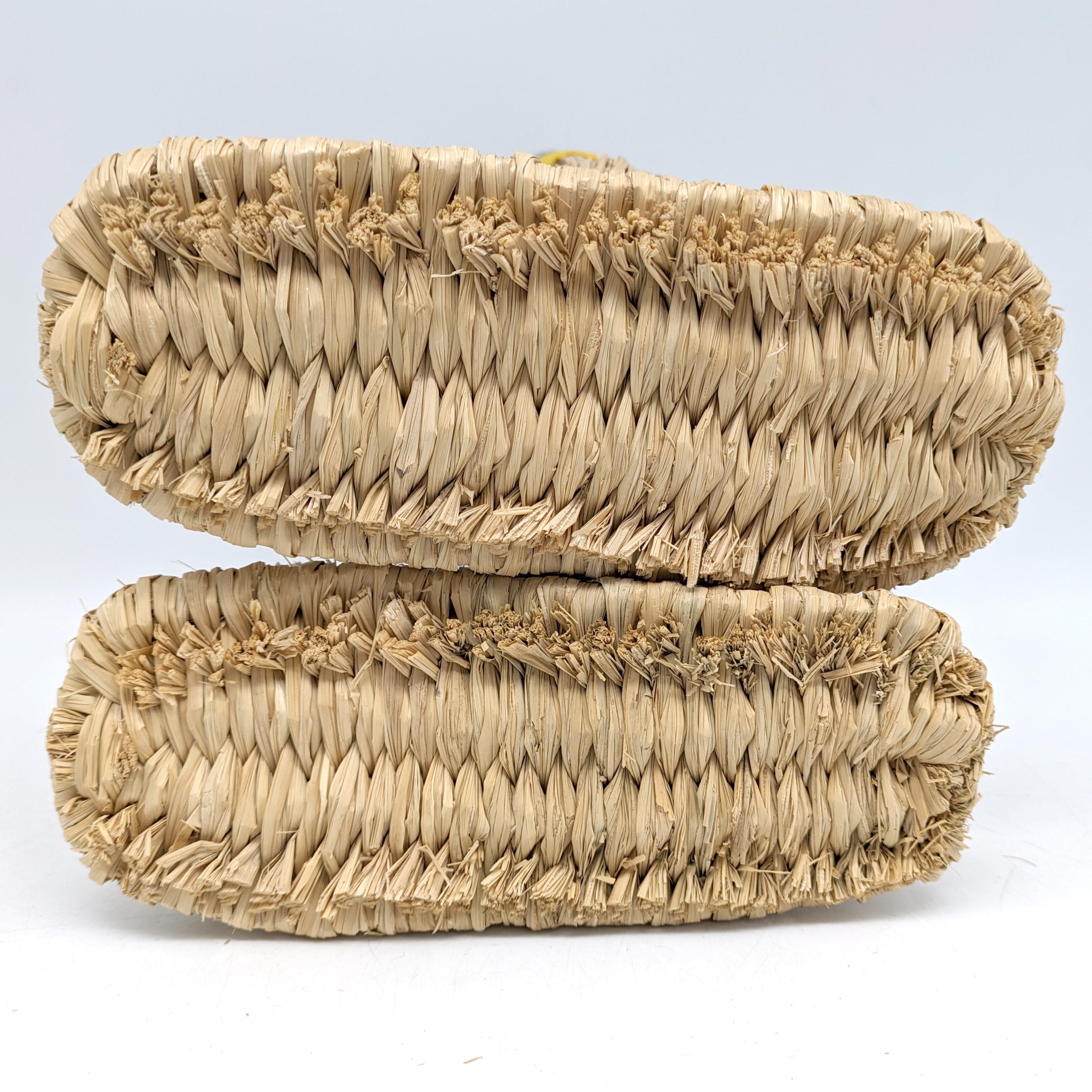 藁靴・わらぐつ・藁沓・雪靴・古民具・インテリア・紫紐・No.240218-23