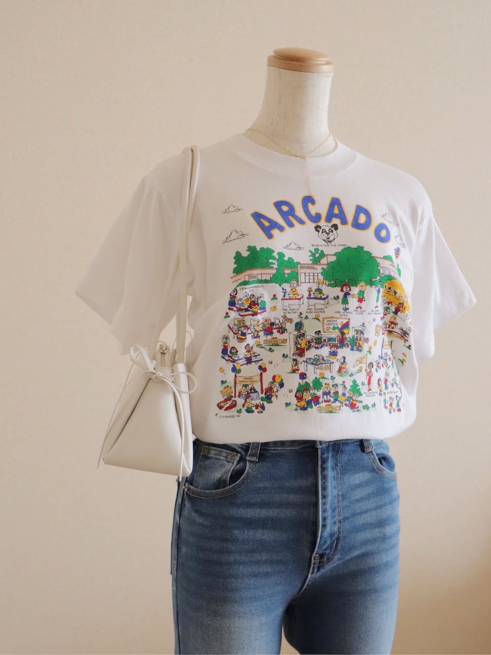 ●90s made in USA ARCADO school culture design print T shirt