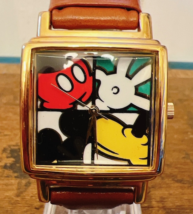 Timex Mickey フェイスシェイプ ウォッチ
