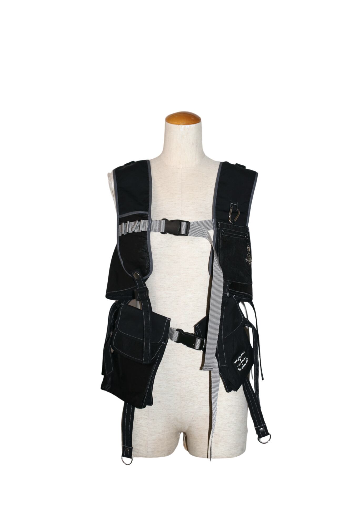 25SS】rurumu: utility pocket vest (BLACK) rrm25SS-VT01 | IAAAM