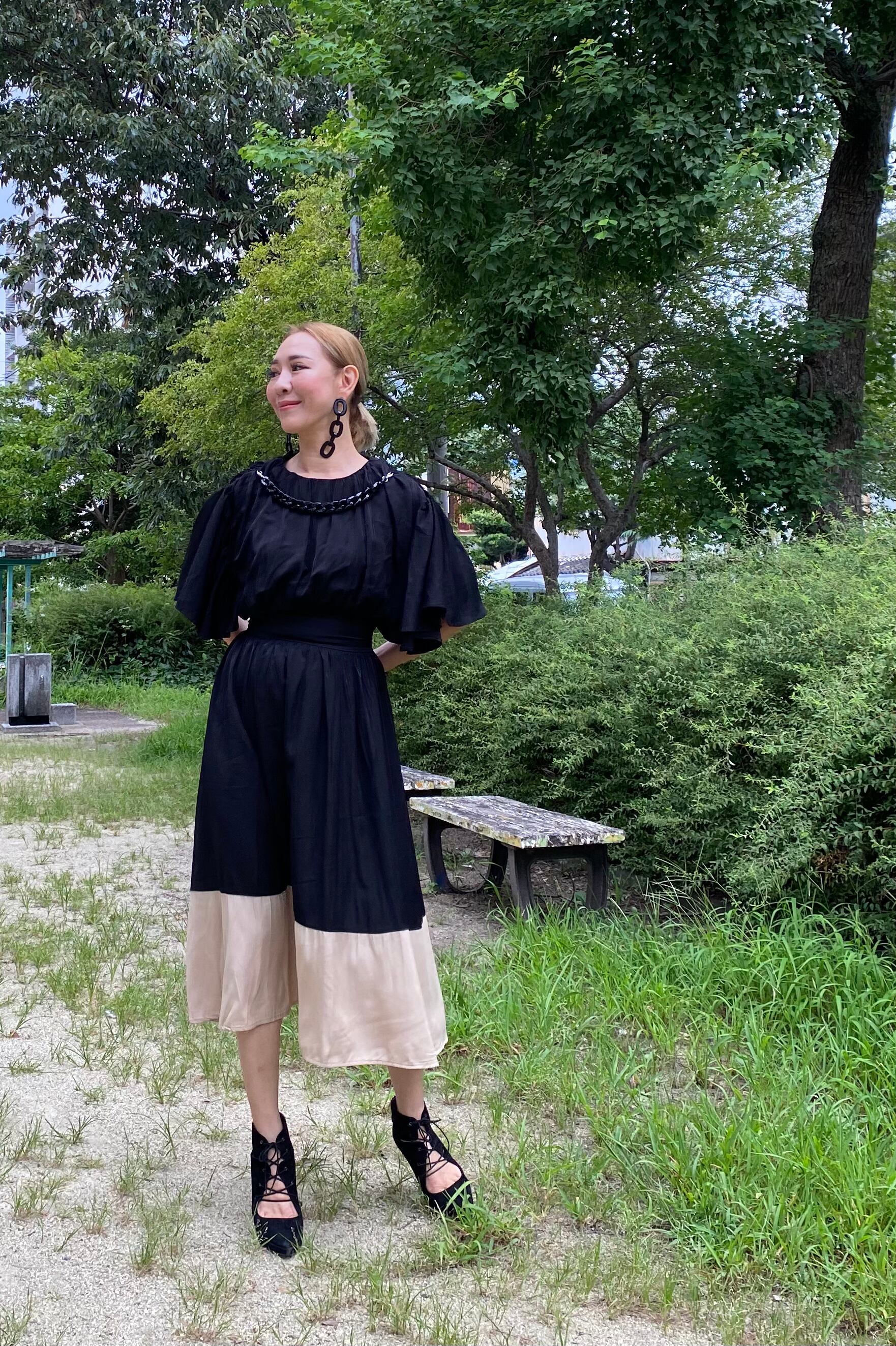 バイカラーワンピース 黒×ベージュ (8900円→7500円) | セレクト