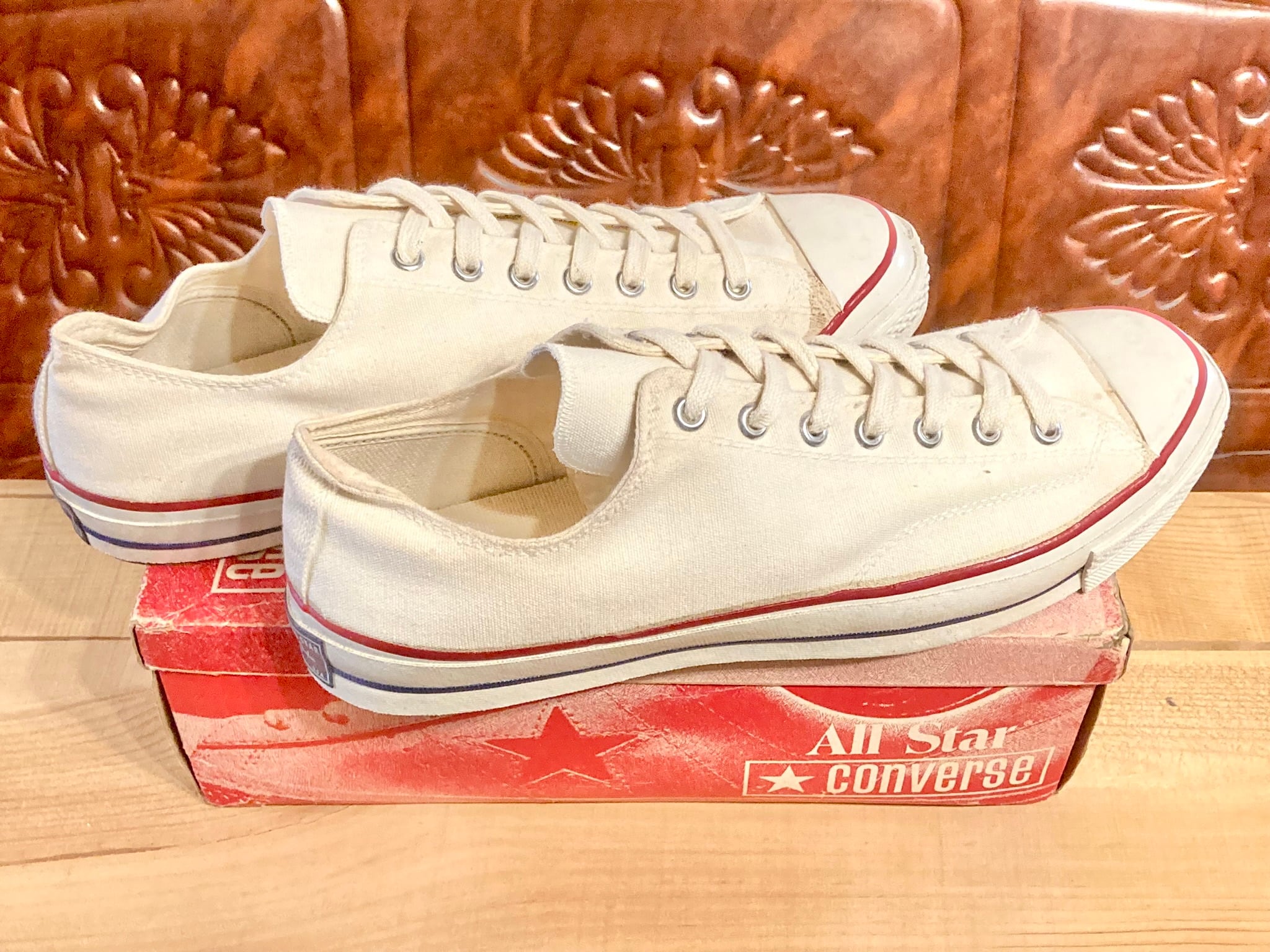 新品未使用 チャックテイラー バーガンディー 23cm