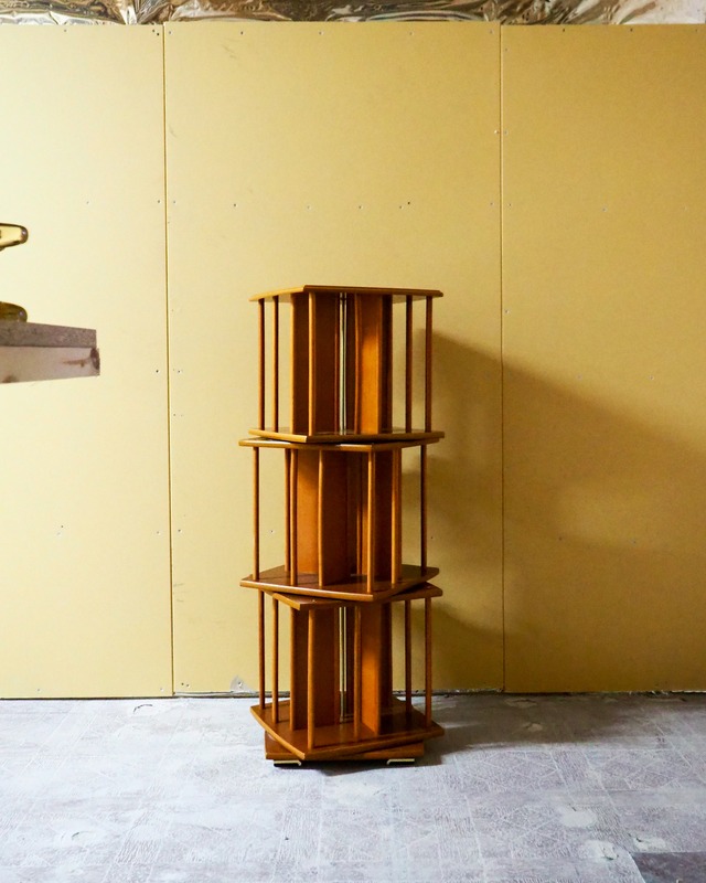 Wooden 3-tier rotating rack