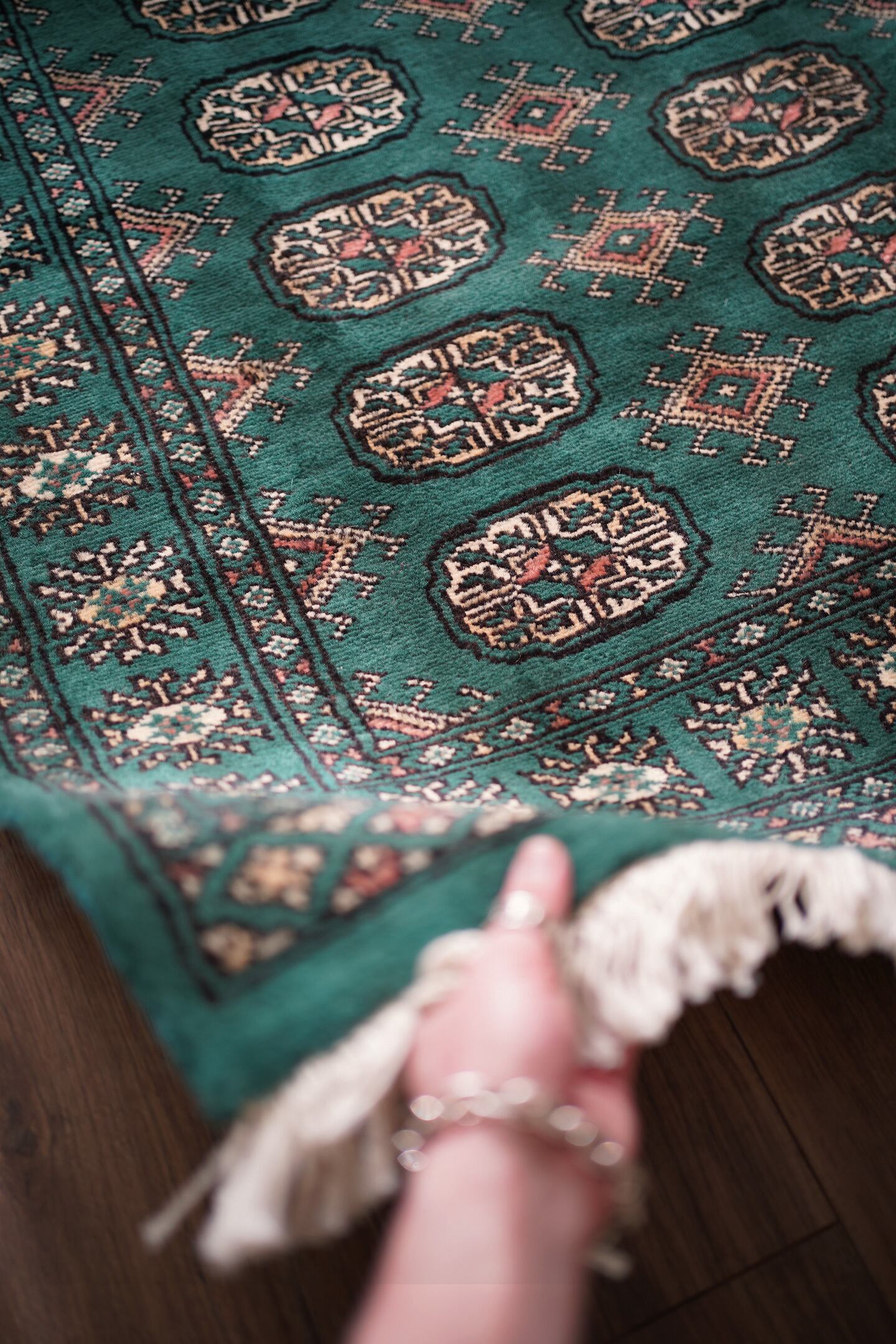 763】Vintage Pakistan Bokhara rug 2000's | ヴィンテージラグ専門店