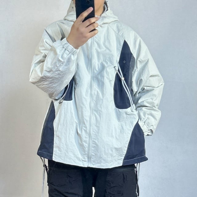 【予約販売】パーカー メンズ アウター マウンテンパーカー 配色 バイカラー 防寒 ナイロン シャカシャカ オフホワイト パープル カジュアル 男前 こなれ感 お洒落 韓国 トレンド 秋 冬 春 M/L/XL/2XL