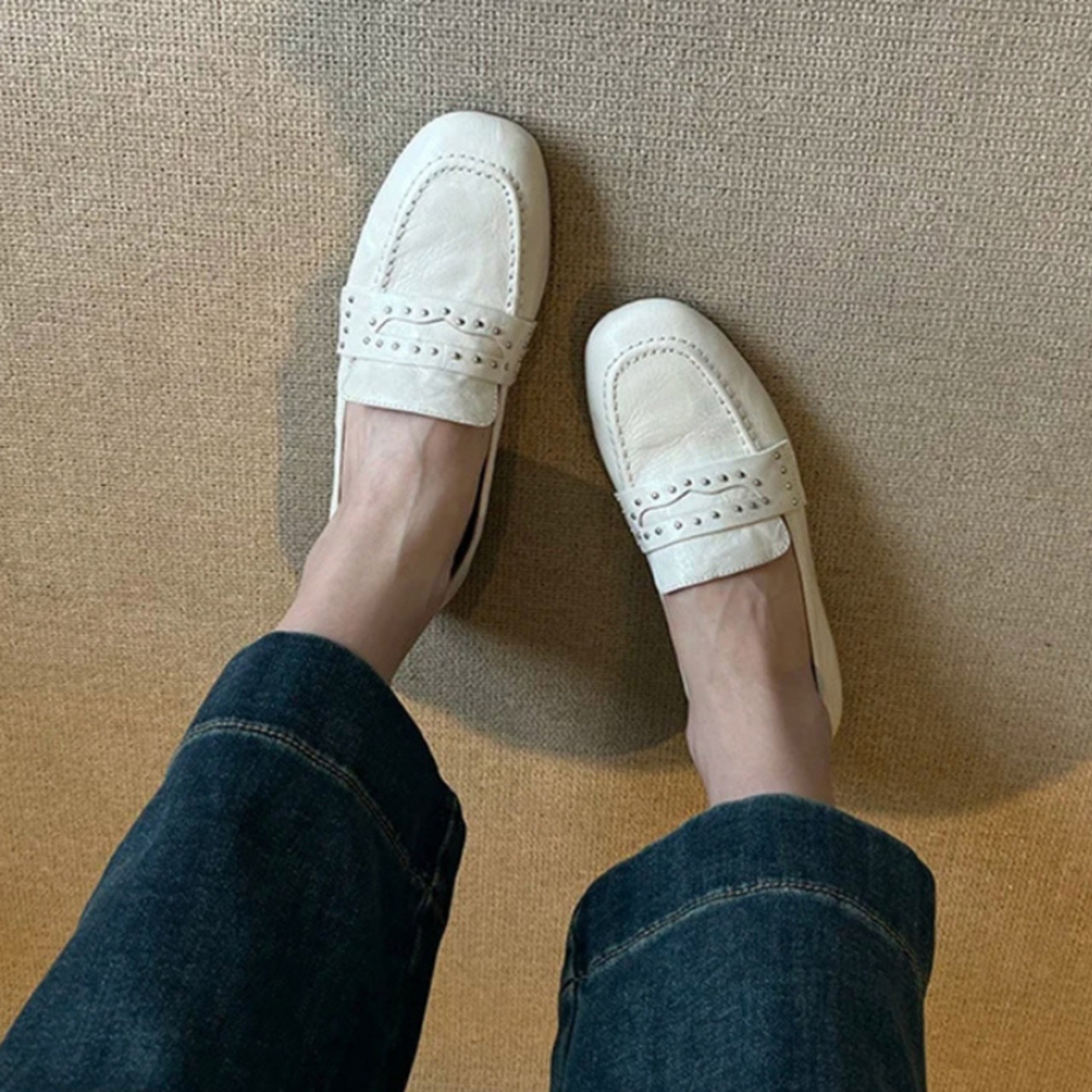 スタッズ付きローファー 2color W10327