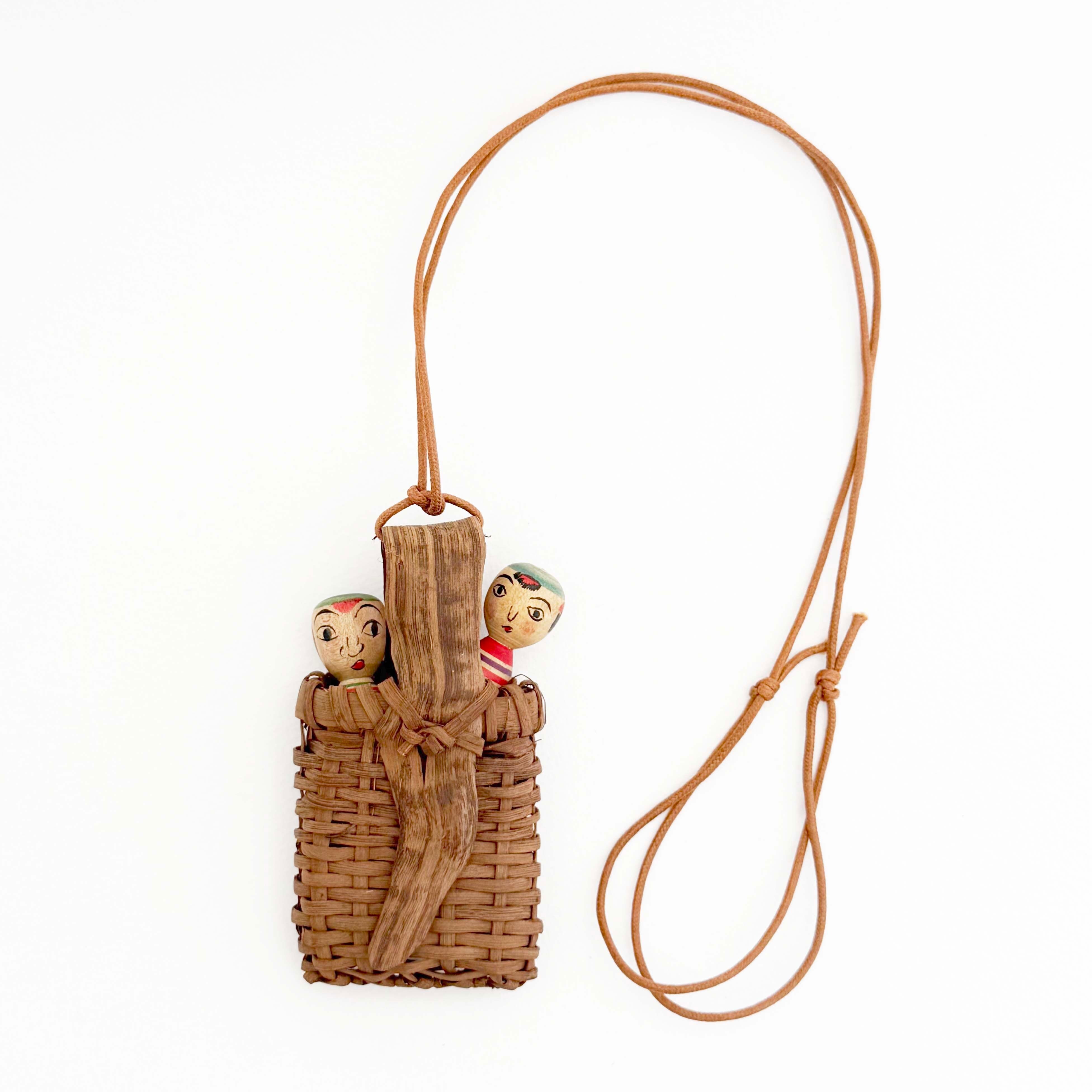 葡萄蔓こけしペンダント籠+たこ坊主こけし2本