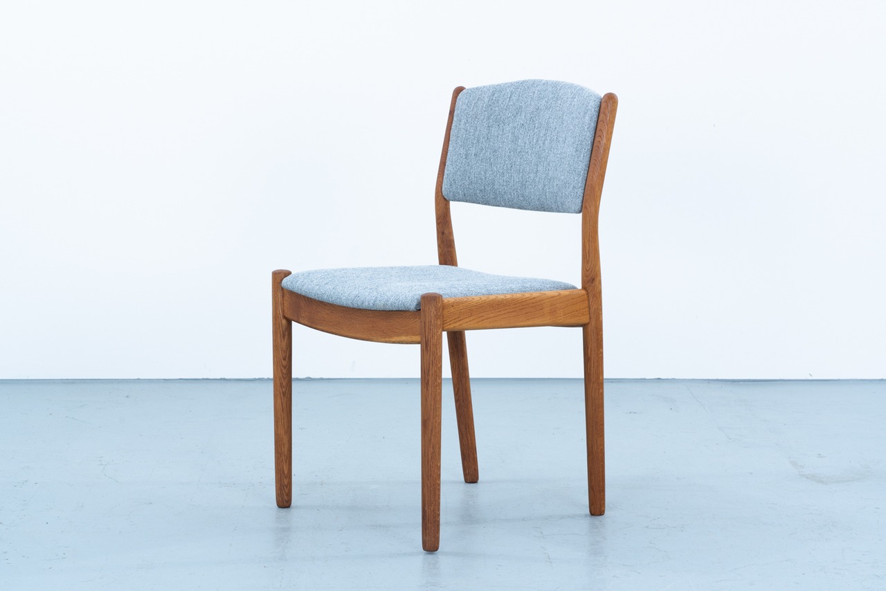 Poul M. Volther | J61 Dining chair