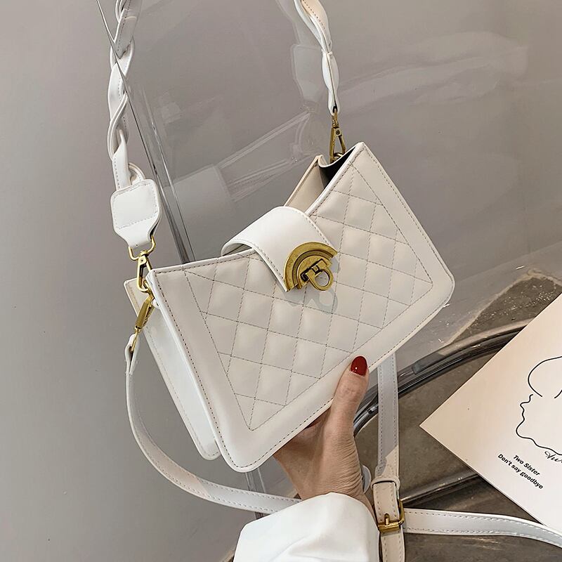 サマーレディーススモールバッグ2020ニュータイドネットレッドファッションダイヤモンドシングルショルダーメッセンジャーバッグワイルドワイルドワキバッグ Tiancai_Wing_Bag9526402