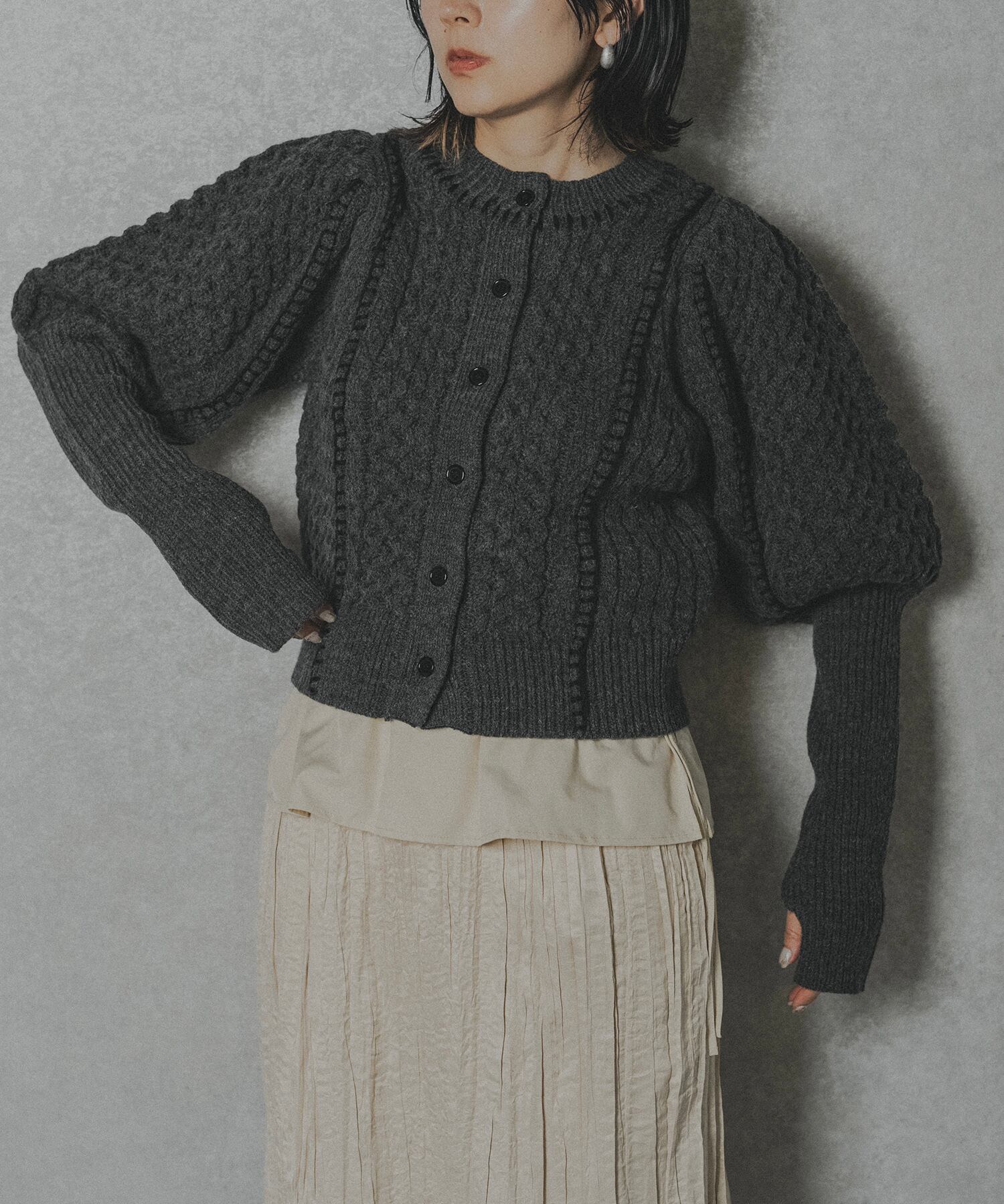 HAND STITCH DESIGN CABLE CARDIGAN (C.GRY) | ANOGH