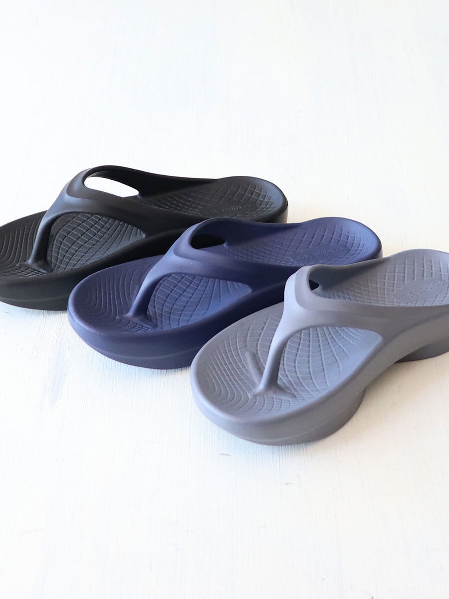 ATELIER BRUGGE アトリエブルージュ FEATHER STEP リカバリーサンダル(thong)(FS-501)