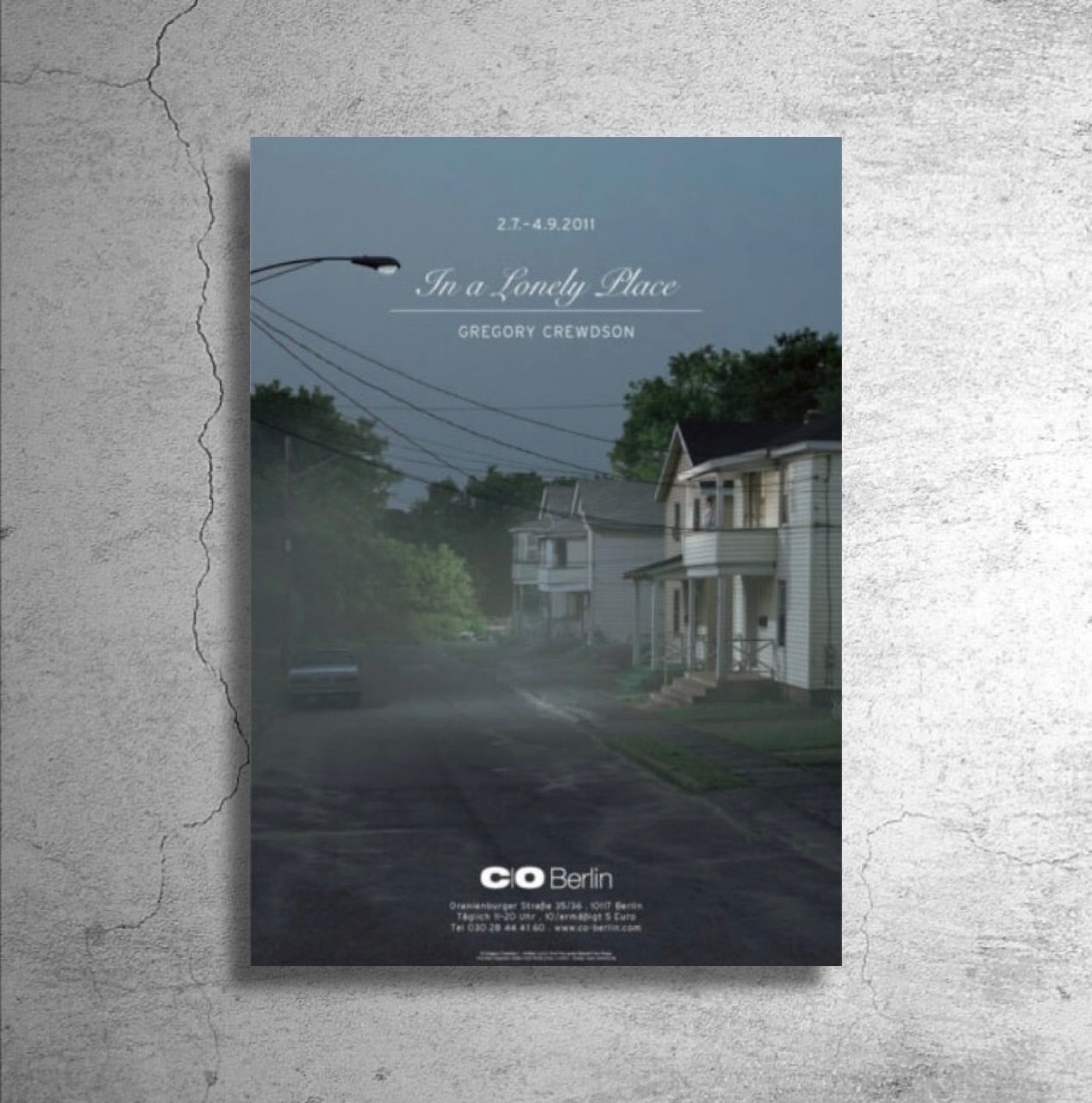 写真家『グレゴリー・クレウドソン』ドイツでの個展ポスター