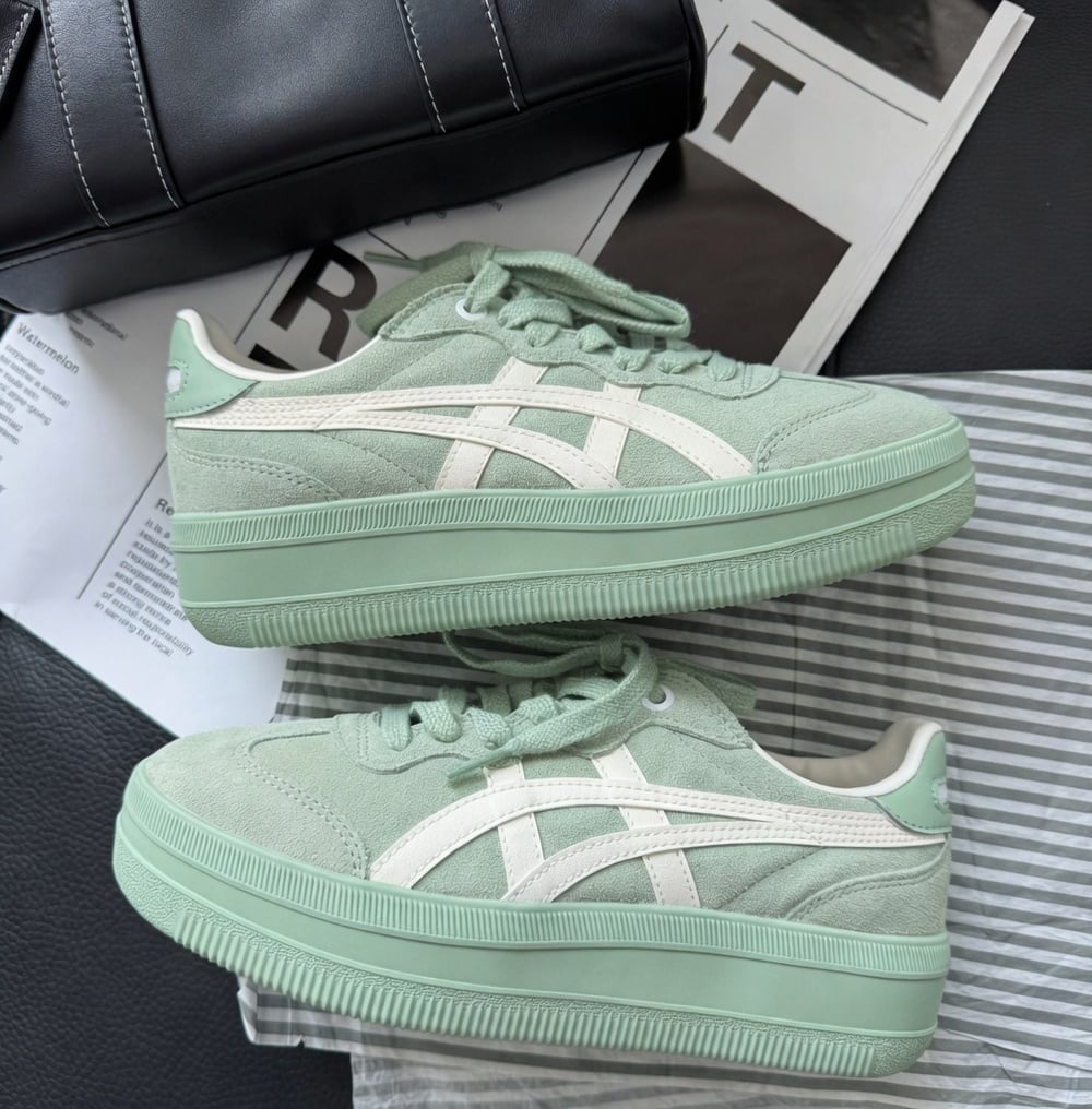 日本未入荷 Onitsuka Tiger Tokuten オニツカタイガー トクテン