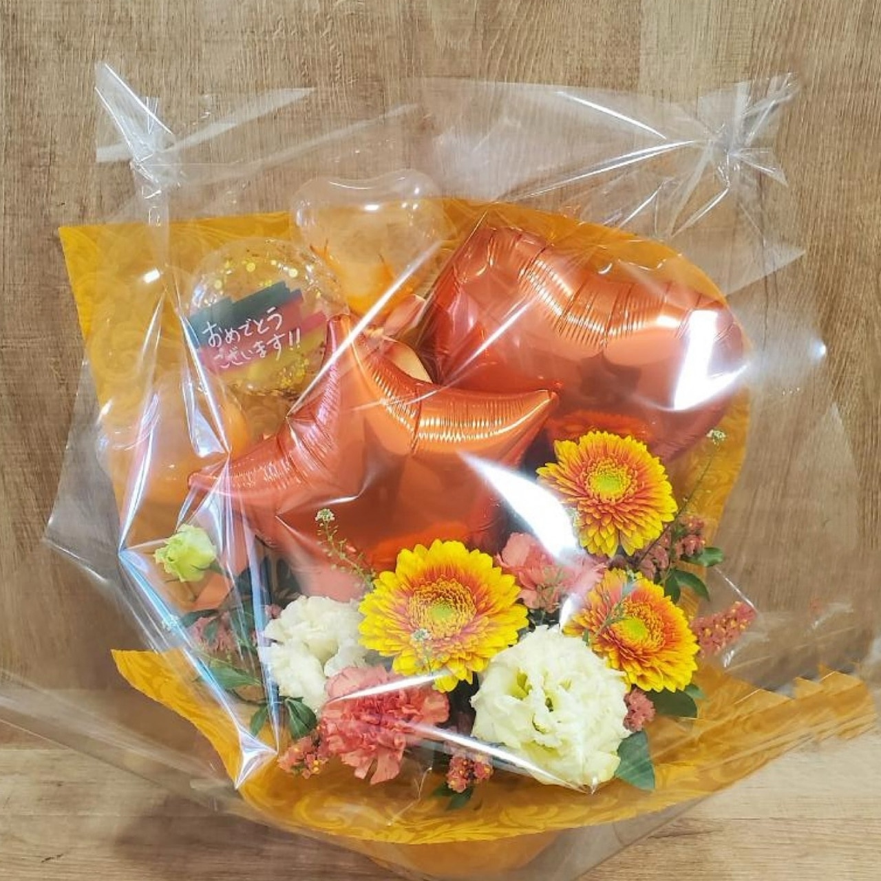 【バルーン】オレンジ・イエロー系アレンジメント・画像2