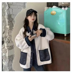 配色ボアジャケット　AJ33167-5106