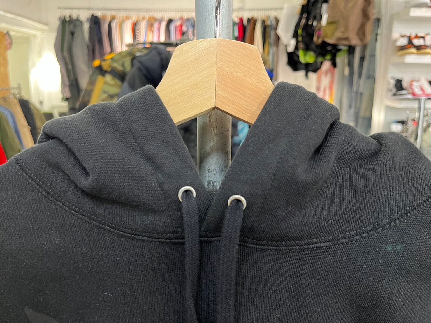 Supreme 22AW RHINESTONE SHADOW HOODED SWEATSHIRT BLACK MEDIUM 