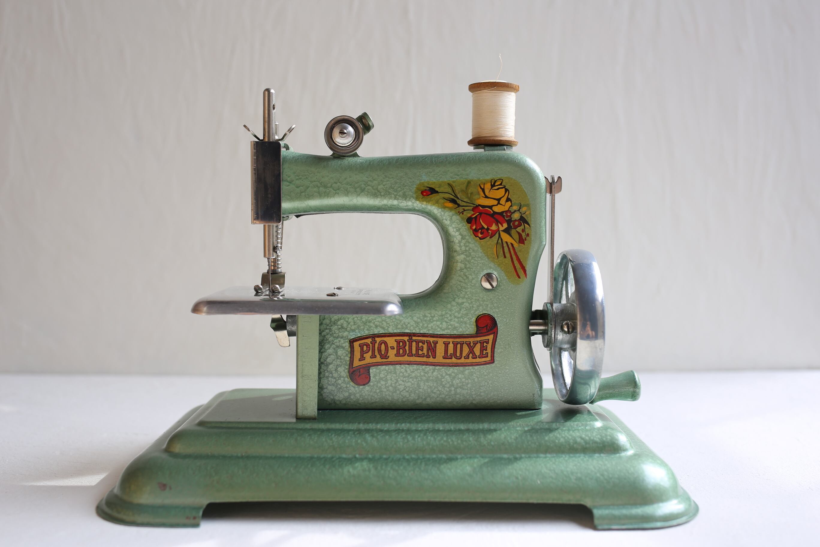 トイミシン フランスヴィンテージ トイミシン | EMUPARIS