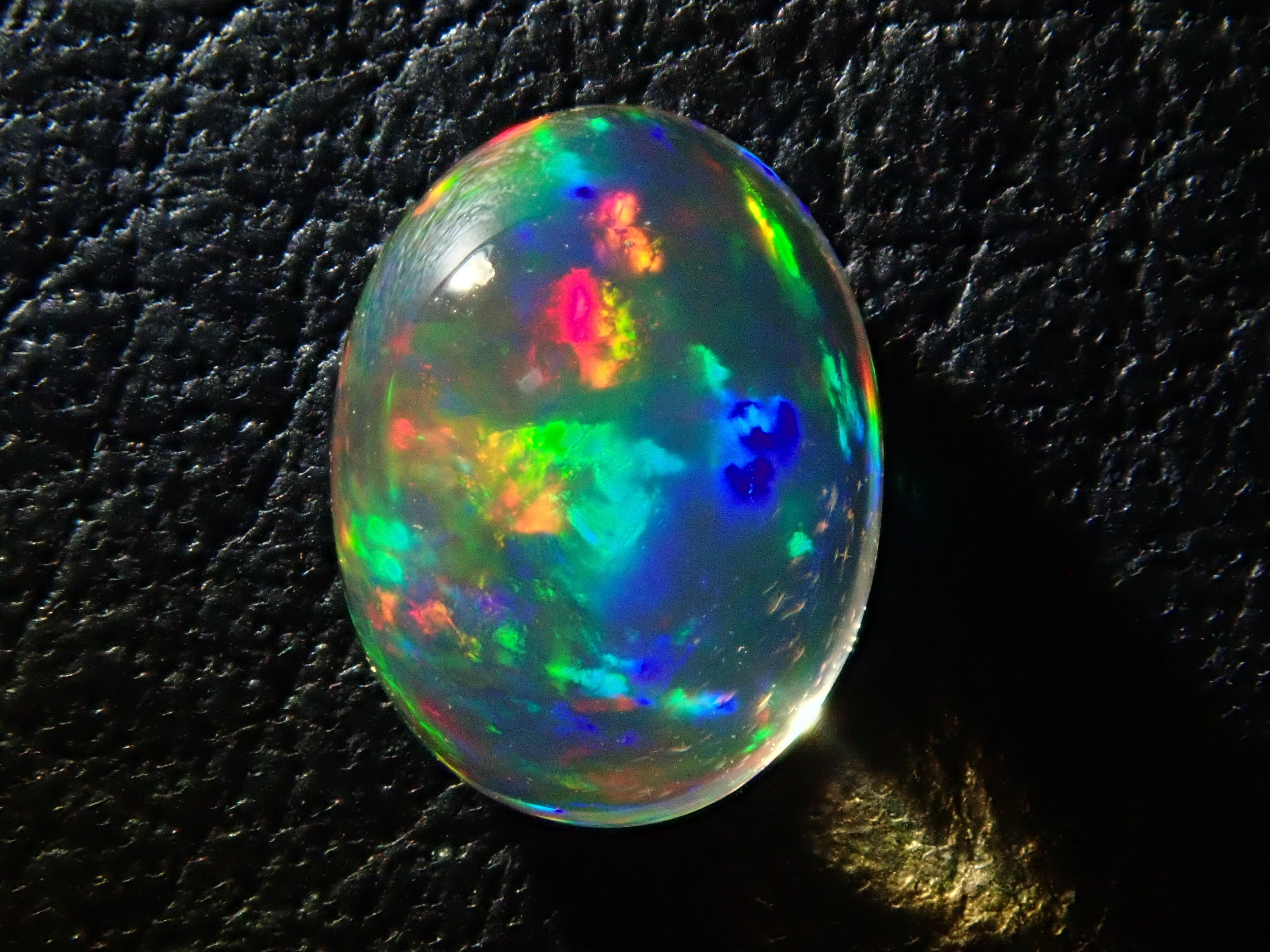 メキシコ産ファイアオパール 0.852ct | Gem Shop Urcaguary