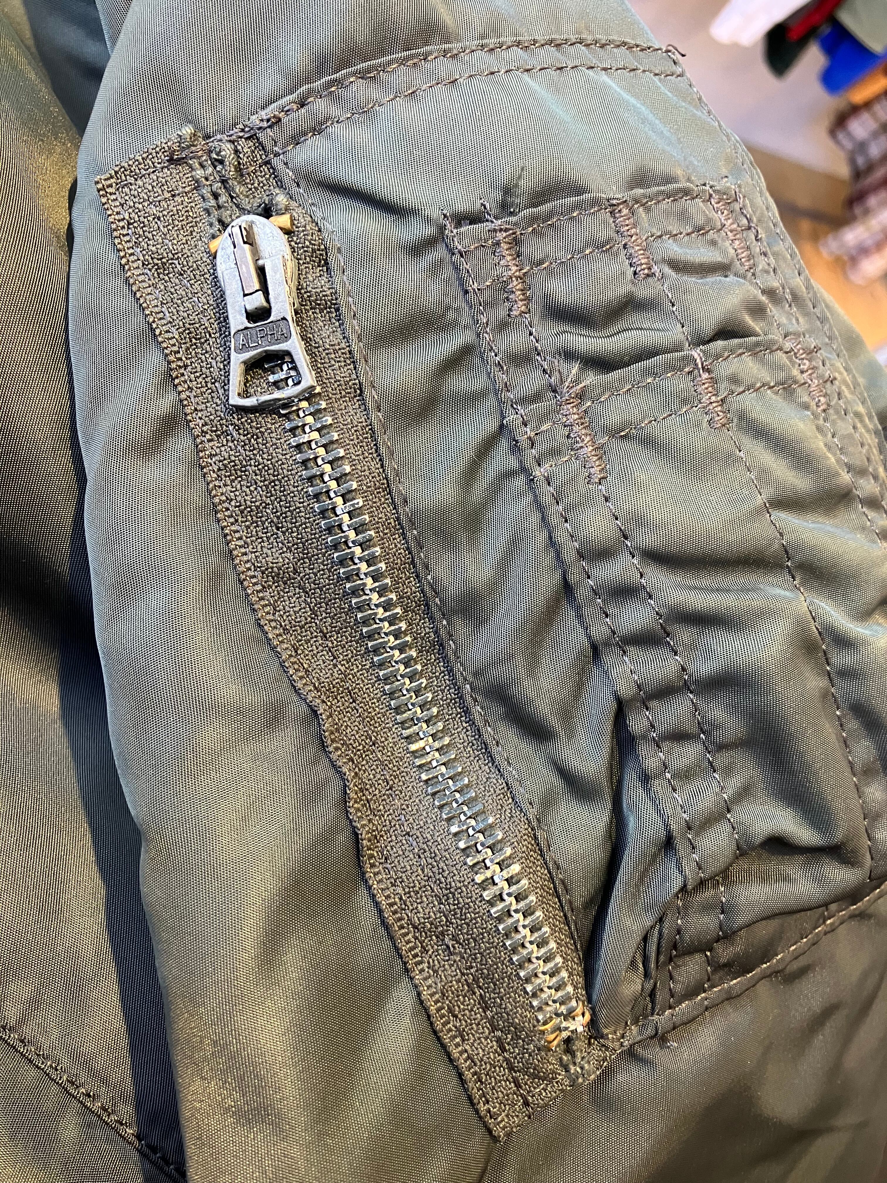 90's ALPHA MA-1 made in U.S.A (SIZE M) | FASHION SPOT RAMONE