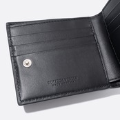 BOTTEGA VENETA スモール カセット 二つ折り ファスナーウォレット