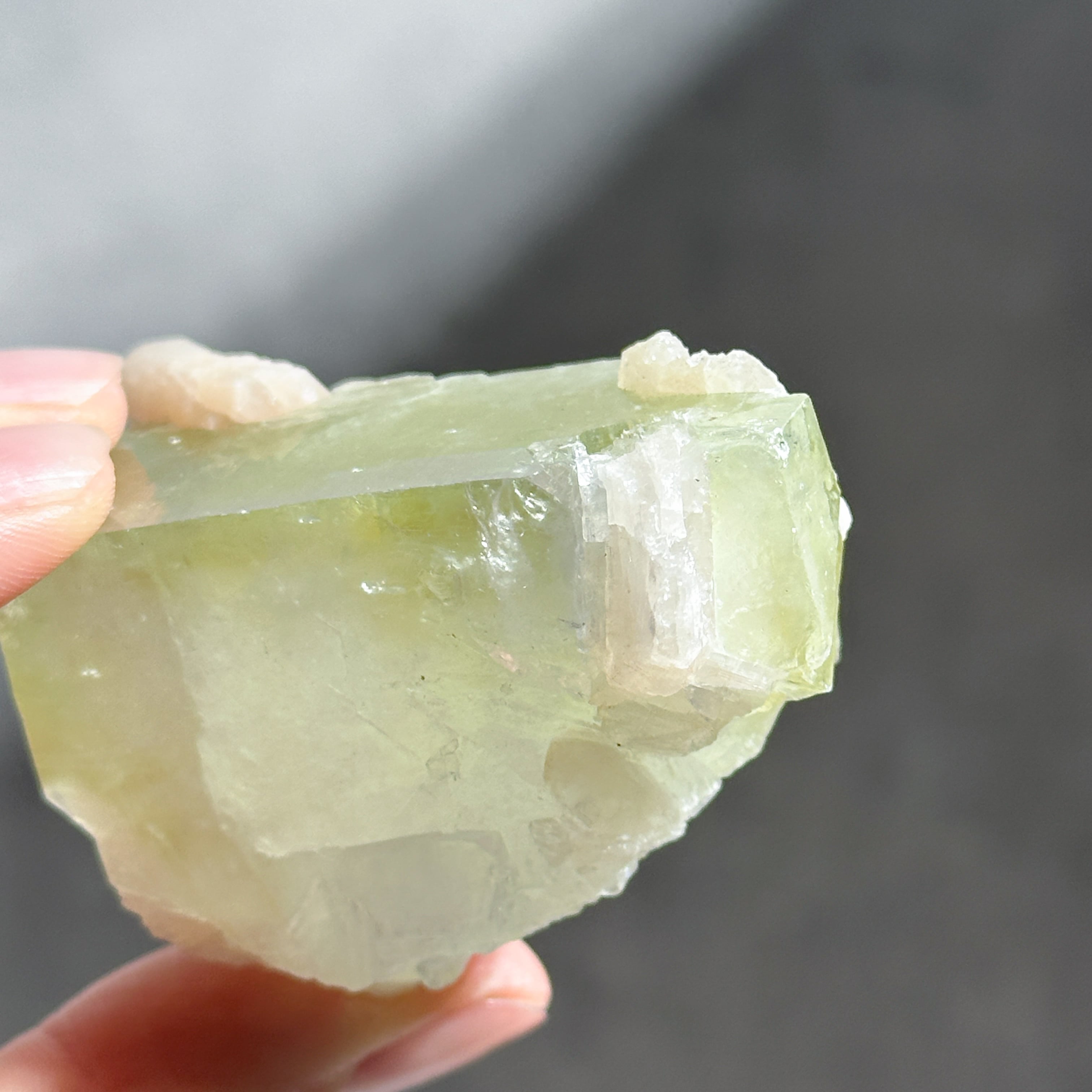 グリーンアポフィライト＆スティルバイト 12◇ Green Apophyllite