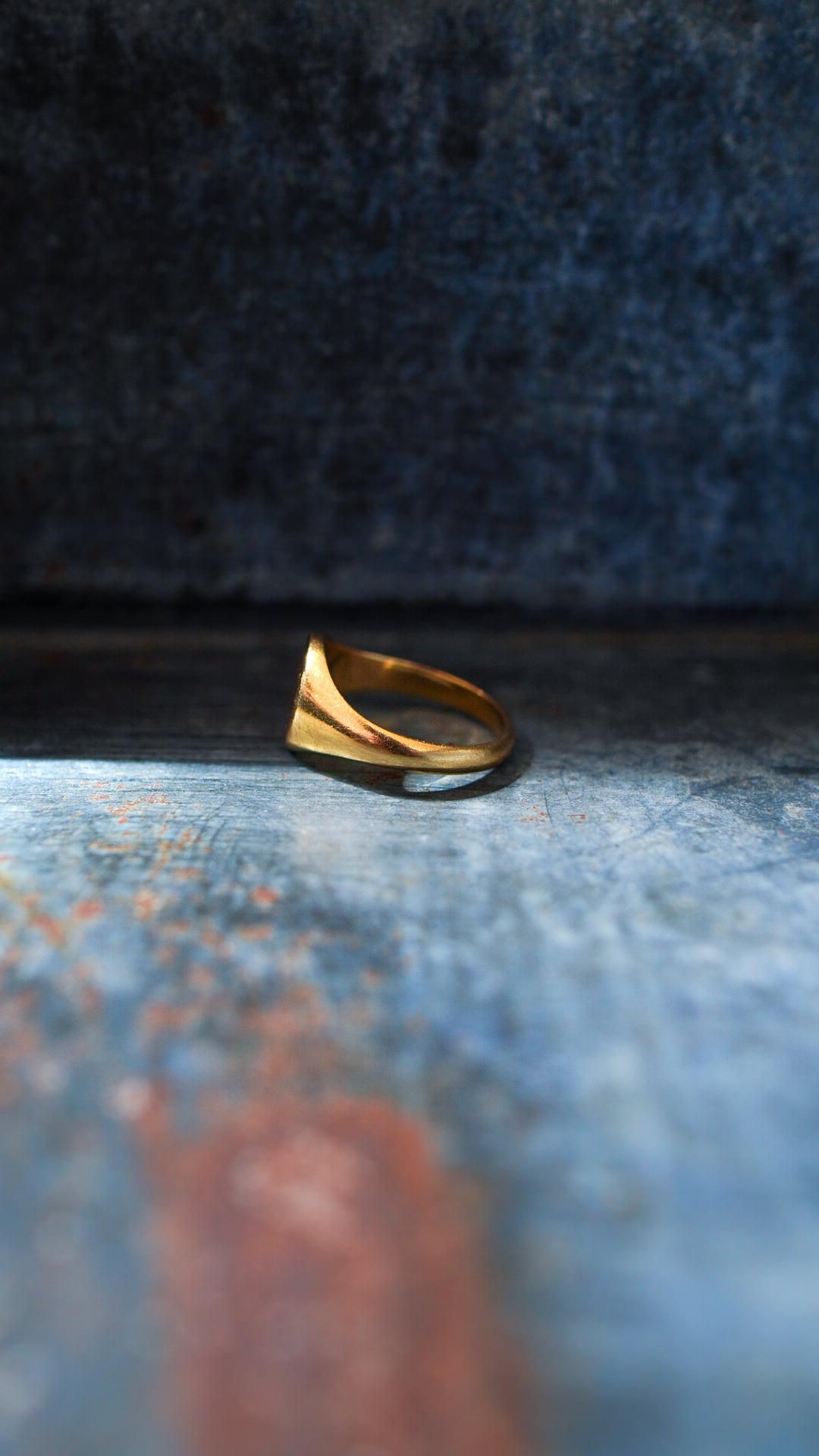 1900s】U.K. VINTAGE 18ct イエロー ゴールド シグネット リング 《18