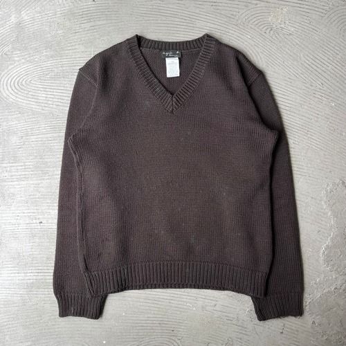 agnes b. / V-neck knit sweater