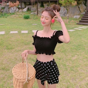 水着 レディース 送料無料 ビキニドット セパレート 2点セット 上下セット 水玉 シャーリング リボン ハイウエスト スカート フレア オープンショルダー 2WAY シャーリング フリル クロップ丈 ローライズ カジュアル かわいい 大人可愛い 女の子 セパレート レトロ 韓国 おしゃれ  スウィート キュート ガーリー セット 海 ビーチ 川 キャンプ 温泉 プール ブラック M L XL
