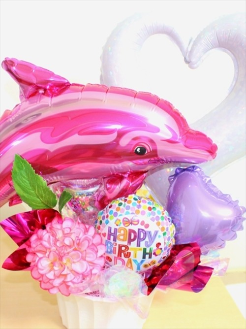 【お誕生日】夢見るピンクドルフィンの贈り物