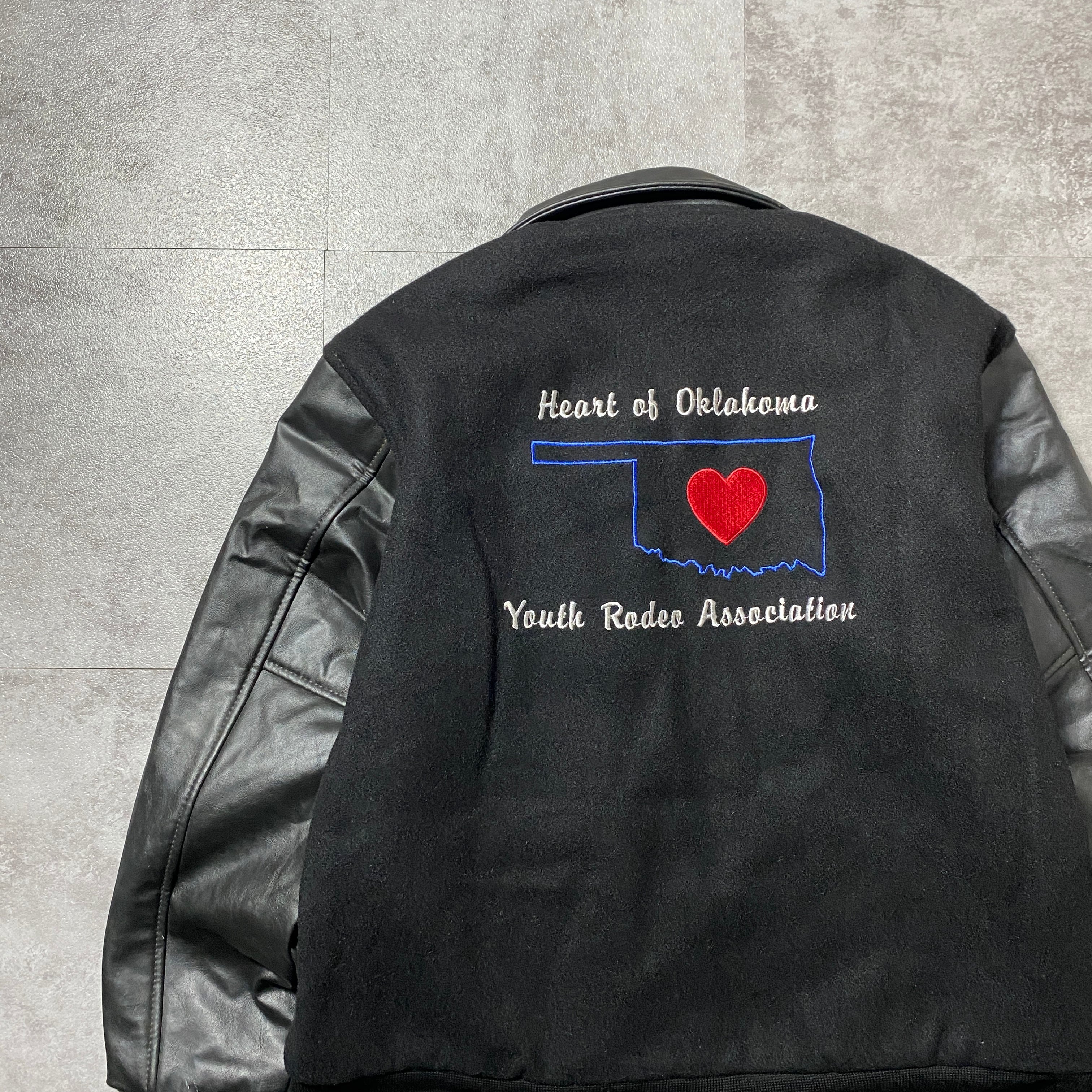 90s USA製　GAME社　スタジャン XLサイズ レザー袖 刺繍ワッペン 90s USA製 GAME社 スタジャン XLサイズ レザー袖 刺繍ワッペン