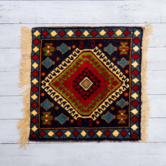 Mini Tribal Rug 12 / ミニトライバルラグ絨毯