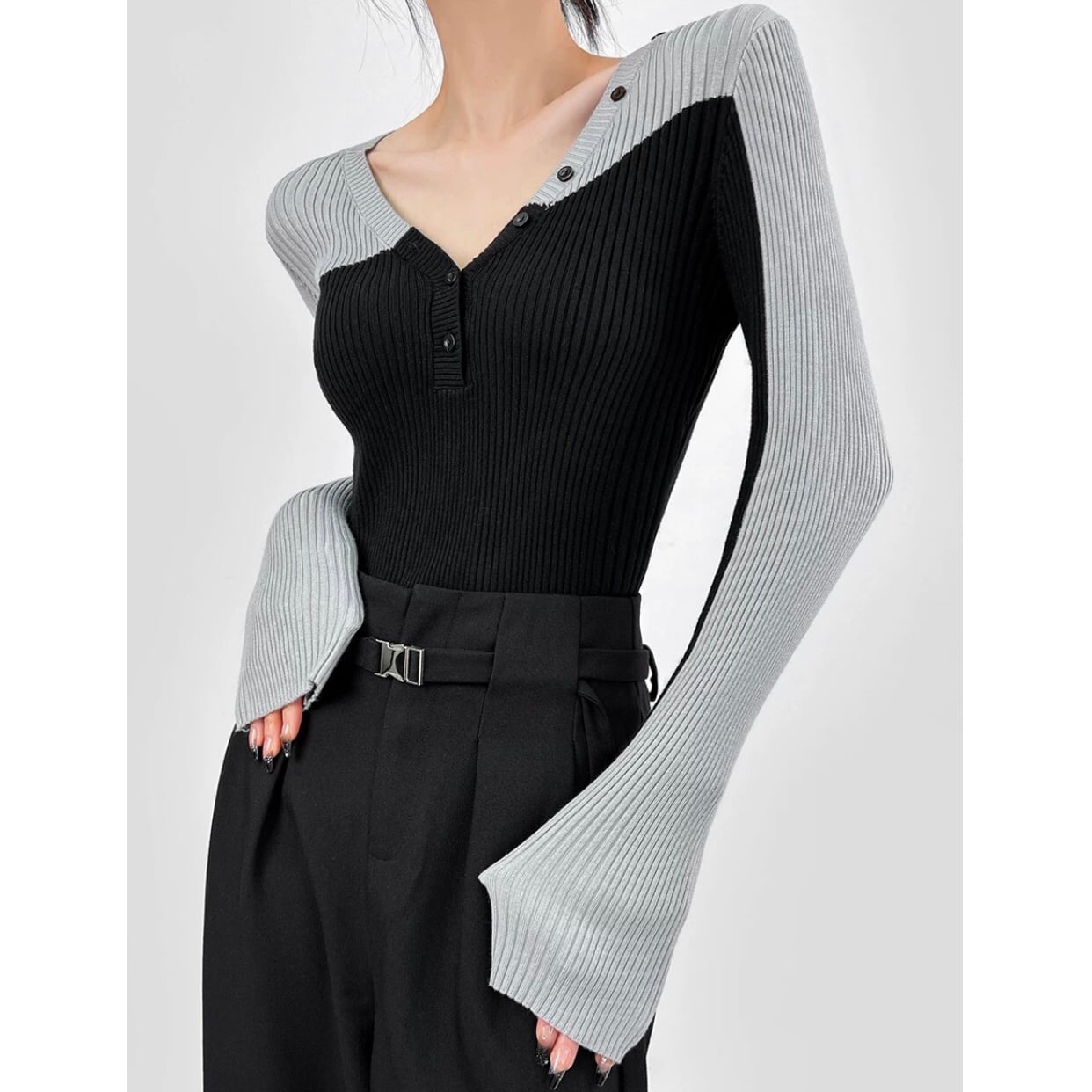 bell sleeve two tone knit la0448