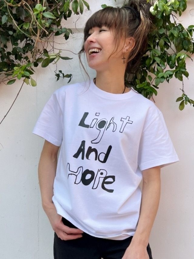 Light and Hope White Tシャツ (Black Ink)